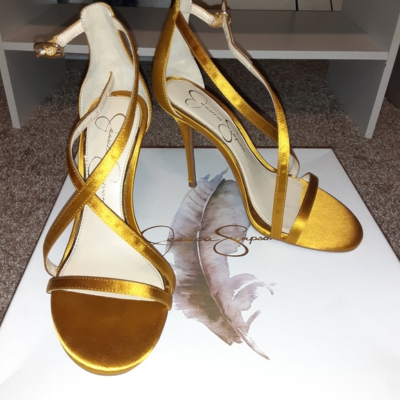 Jessica Simpson Merigold Heels - Picture 3 of 5